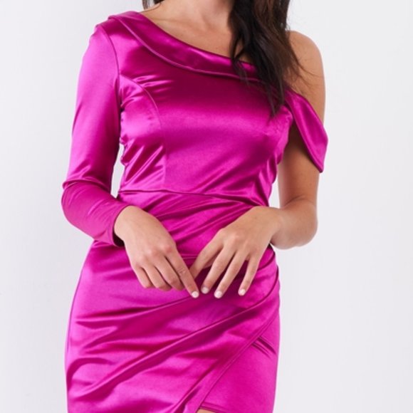 CHIC DOLLZ Fuchsia  One-Shoulder Deep Side Slip As - Picture 5 of 7